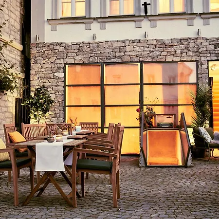 Weinforum Franken & Restaurant Hotel 3*