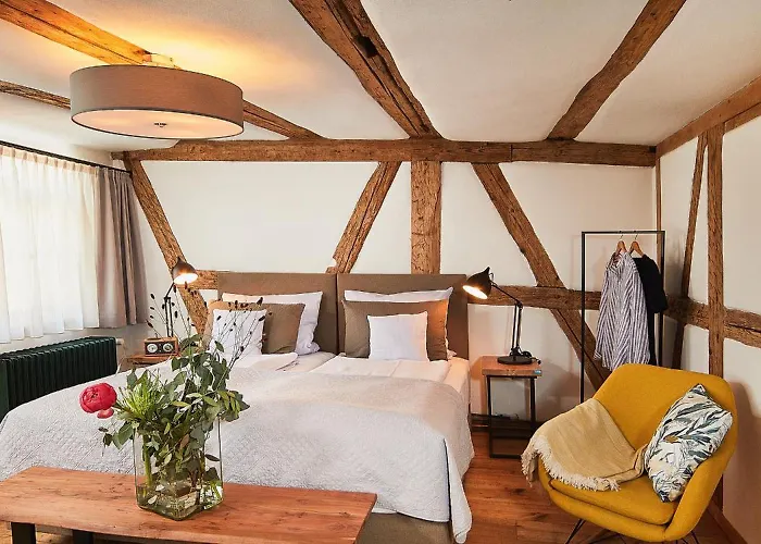 Weinforum Franken & Restaurant 호텔