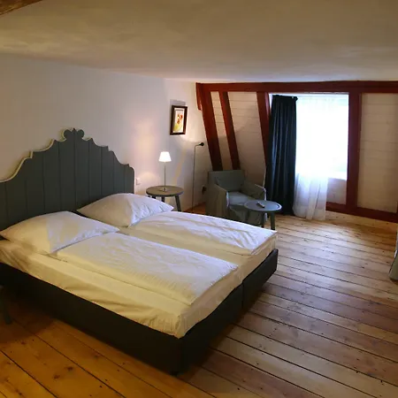 Отель Weinforum Franken & Restaurant 3*