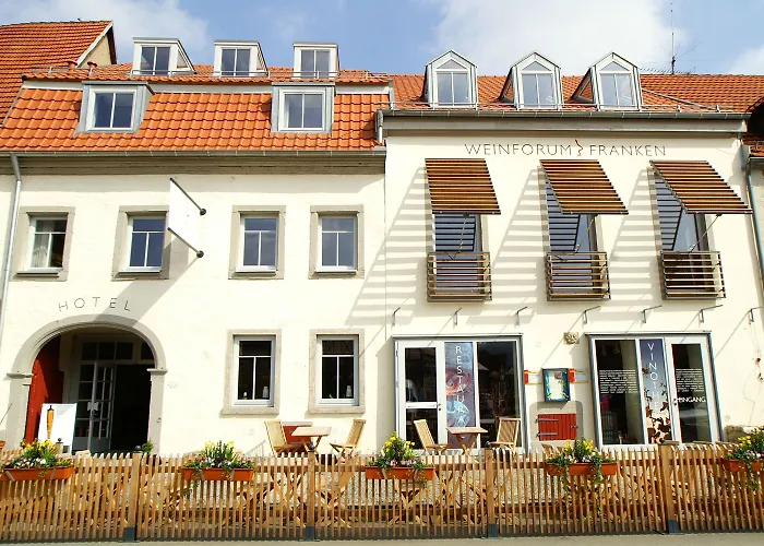 فندق Weinforum Franken & Restaurant