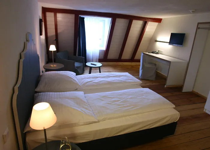 Weinforum Franken & Restaurant فندق آيبلشتات